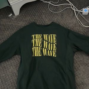 sweatshirt